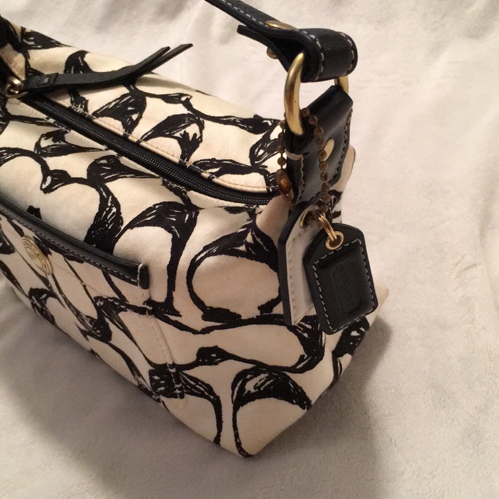 Coach Bag - Picture 5 of 6